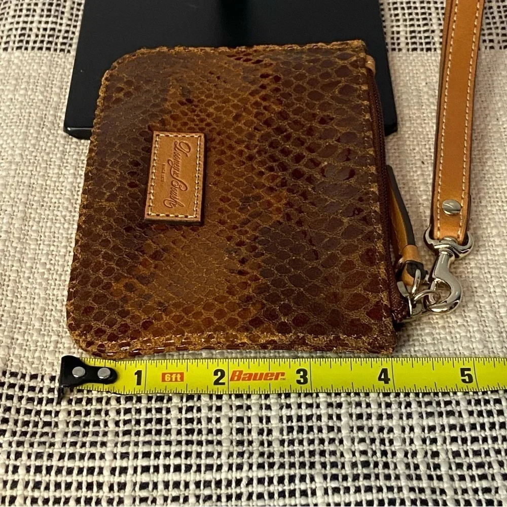 DOONEY & BOURKE / Brown Reptile Coin Wristlet Wallet